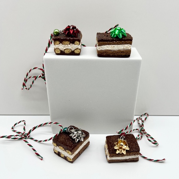 Tiramisu Christmas Ornament – Handmade Clay Italian Dessert Ornament - Picture 10 of 16